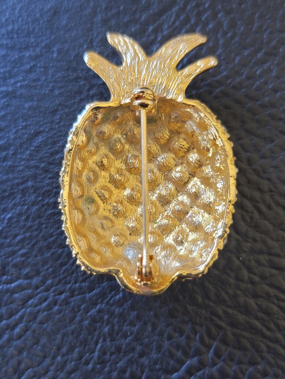 Large Gold Crystal Pineapple Brooch - Estate - Picture 4 of 4